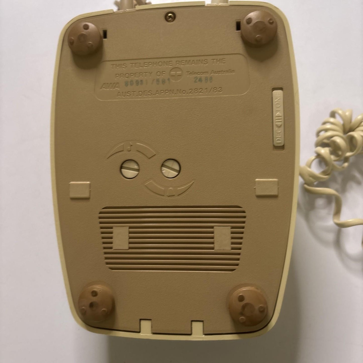 Telecom AWA Rotary Landline Telephone No 2821/83