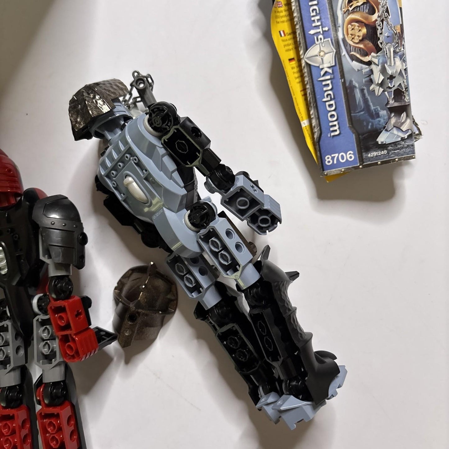 LEGO Castle: Lord Vladek (8795) & Karzon 8706 *Some Missing Pieces*