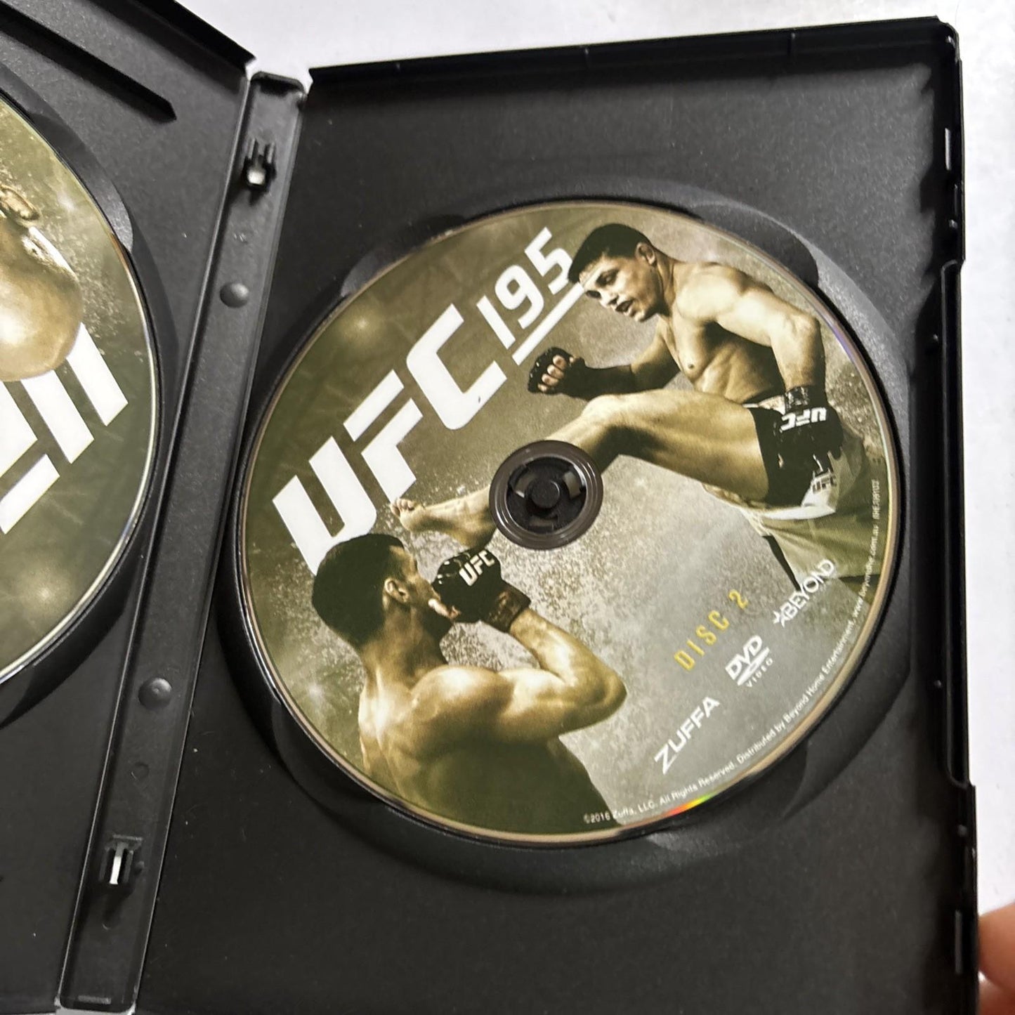 UFC #195 - Lawler Vs Condit (DVD, 2016) Region 4