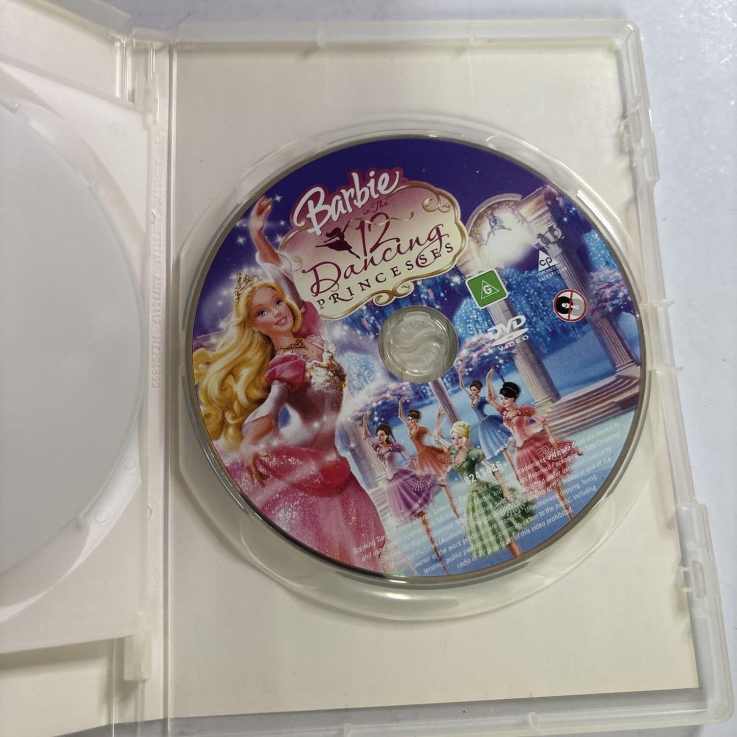 Barbie: Magic of Pegasus & 12 Dancing Princesses (DVD, 2-Disc) Region 4,2