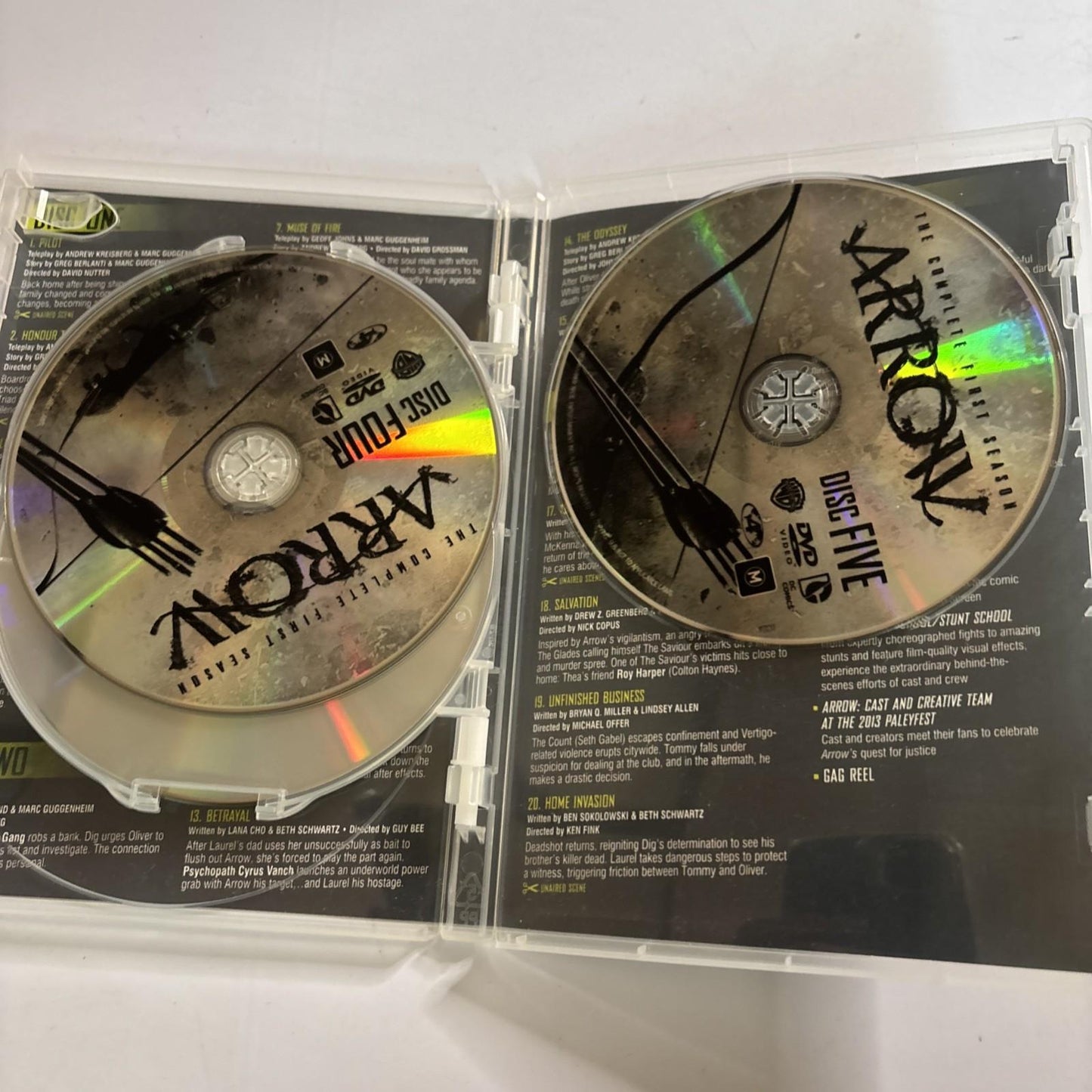 Arrow : Season 1 (DVD, 2012) Region 4