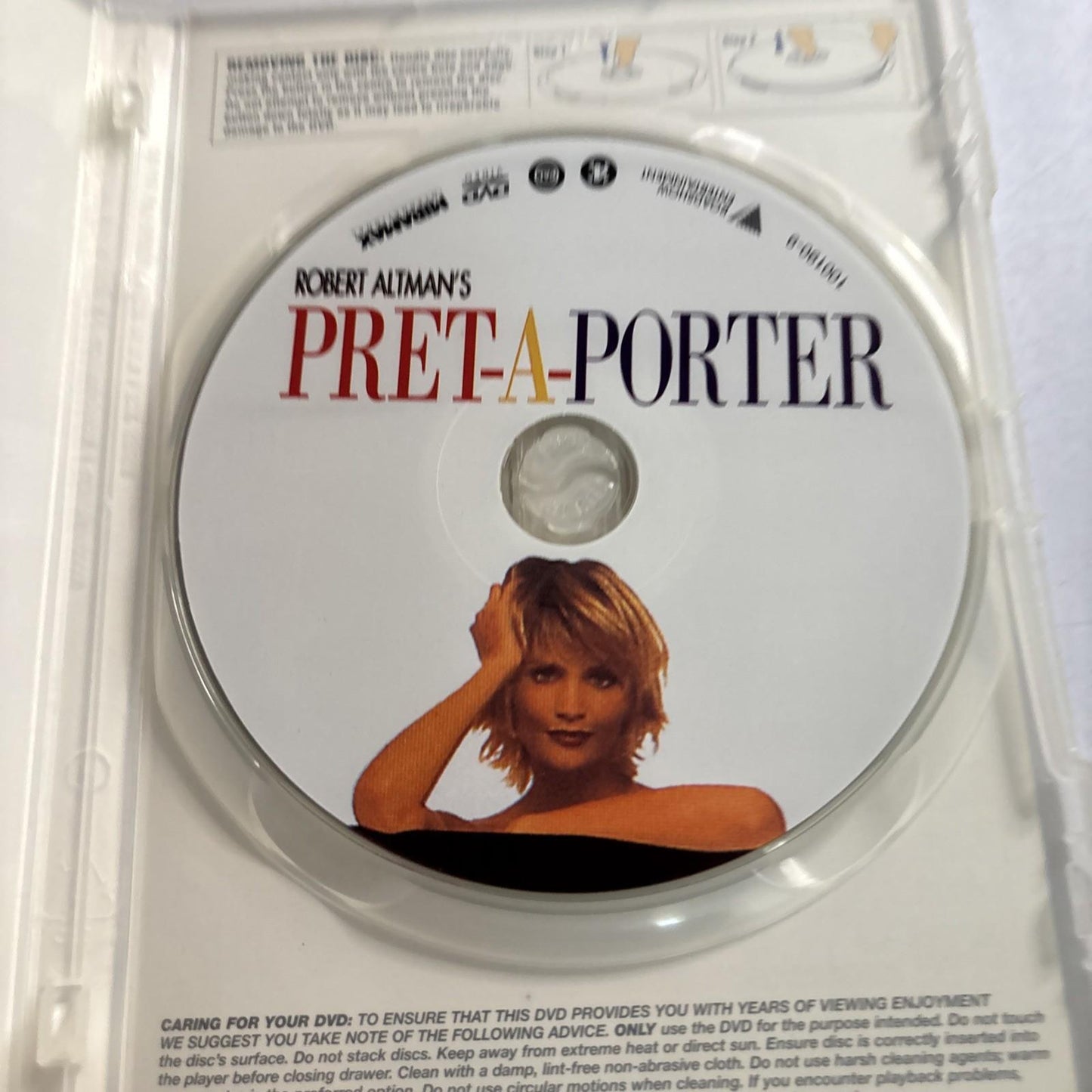Prêt a Porter (DVD, 1994) Sophia Loren, Tim Robbins, Julia Roberts Region 4