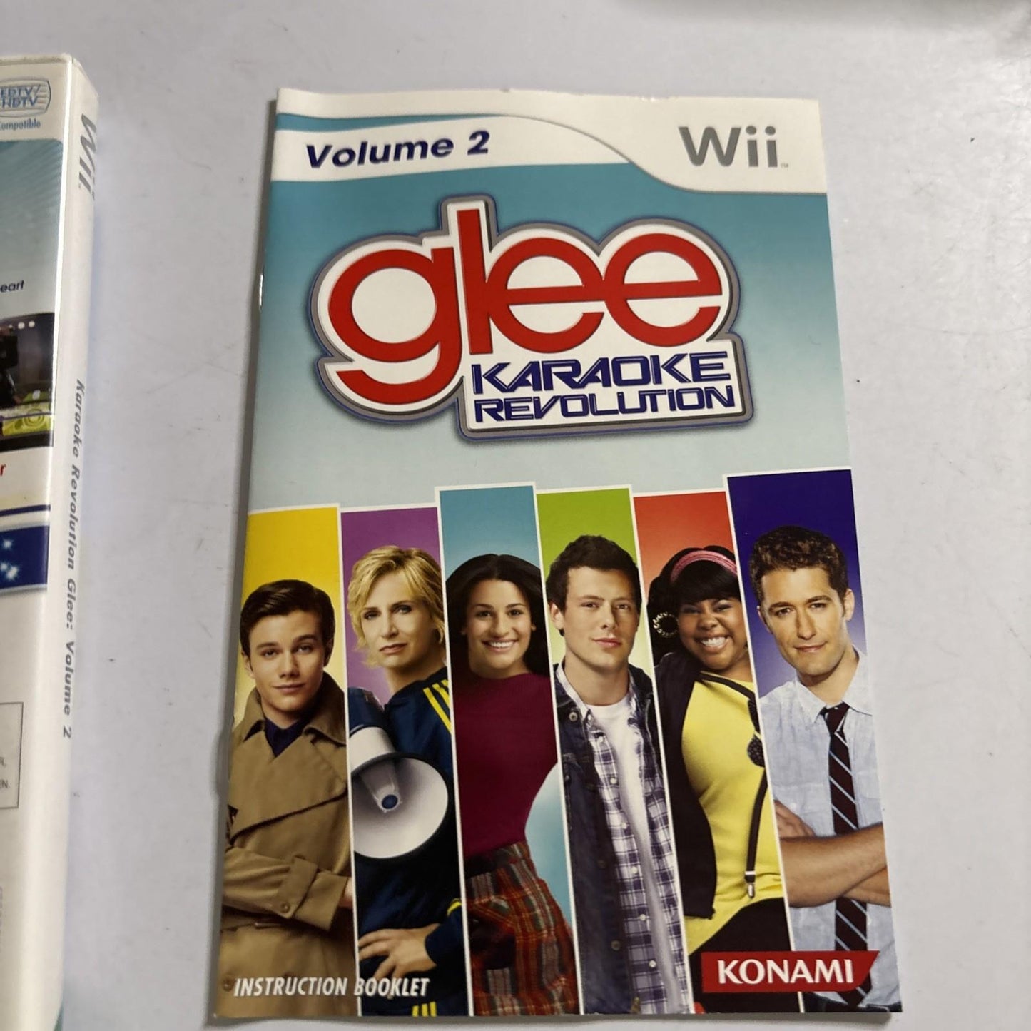 Glee Karaoke Revolution - Volume 2 Nintendo Wii PAL Manual