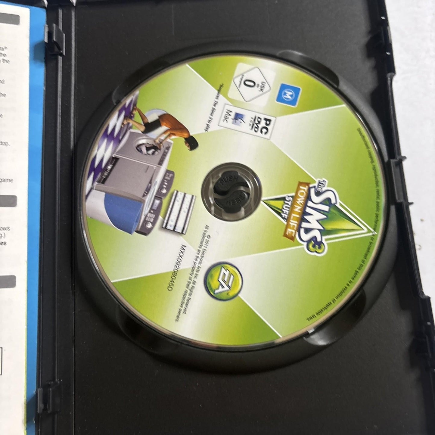 The Sims 3 - Town Life Stuff PC Mac DVD-ROM
