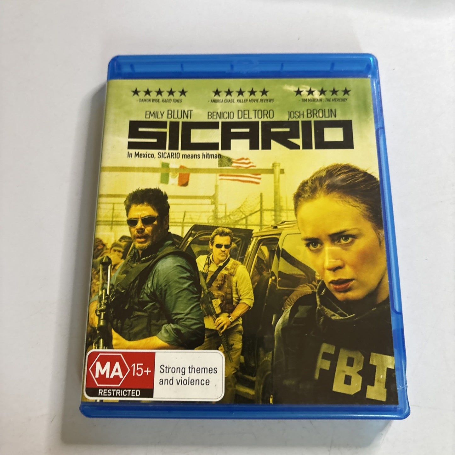Sicario (Blu-ray, 2015) Emily Blunt, Josh Brolin Region B