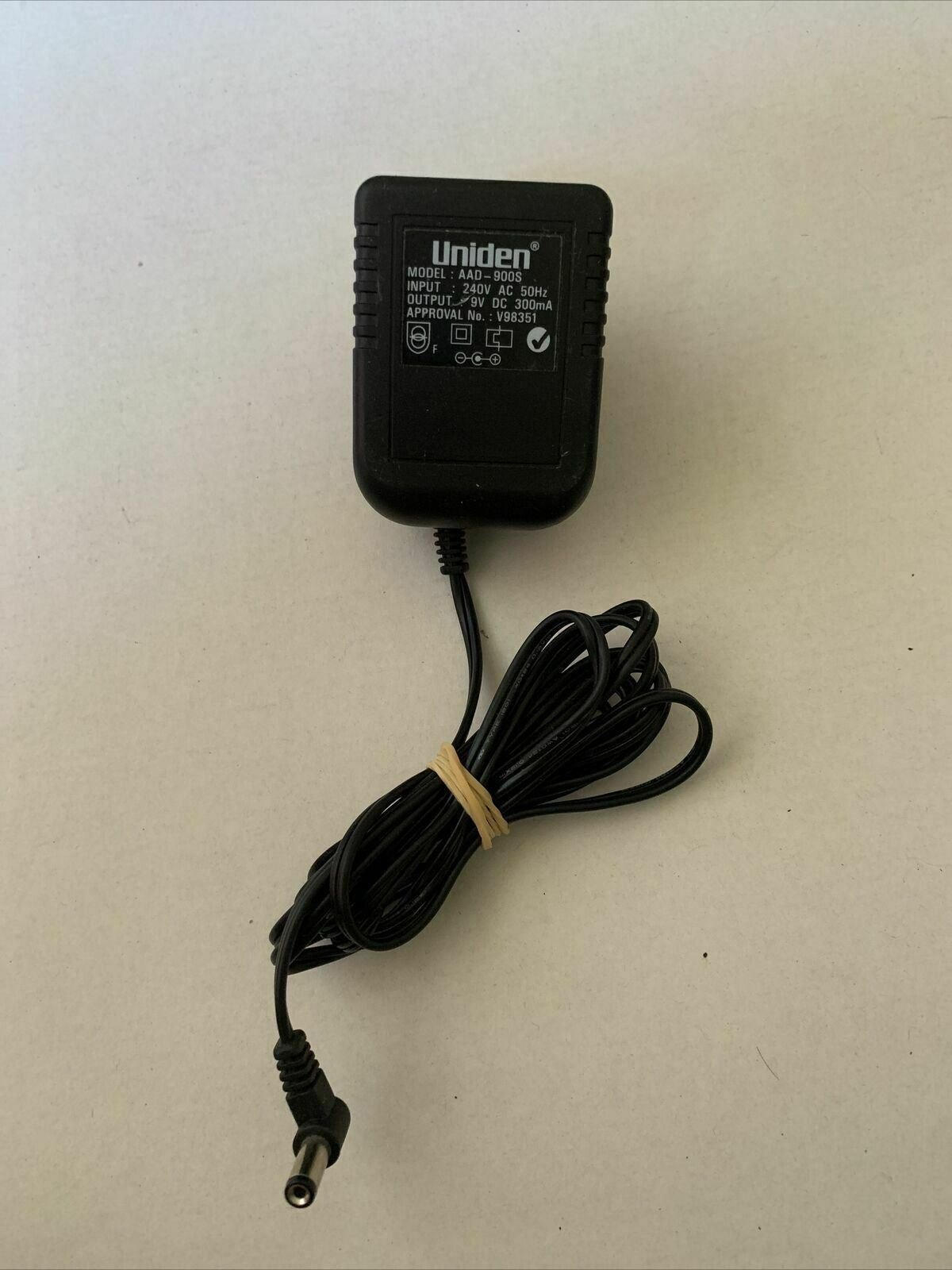 Genuine Uniden AAD-900S AC Adaptor 9v 300mA