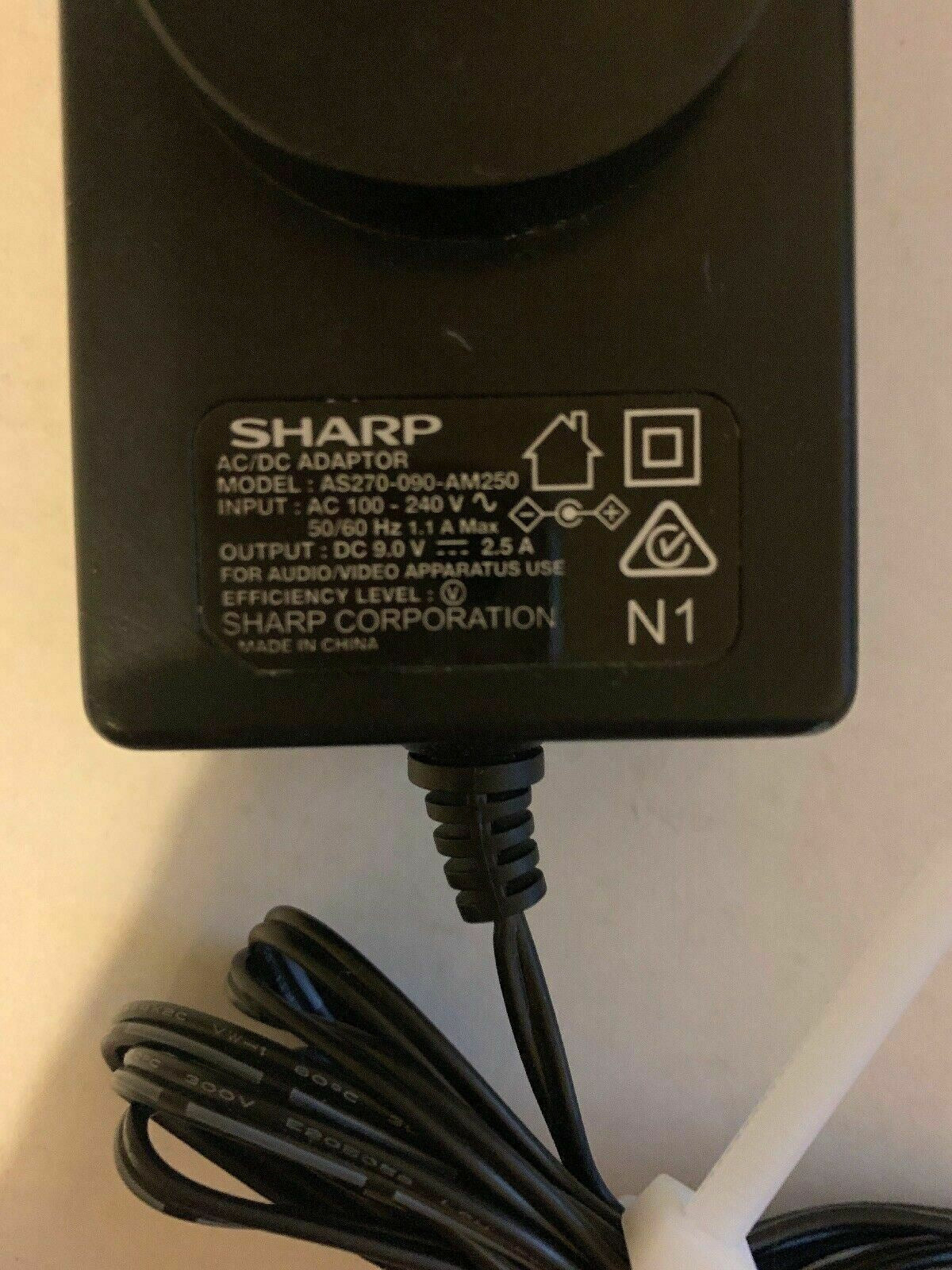 Genuine Sharp AS270-090-AM250 AC Adapter 9V 2.5A