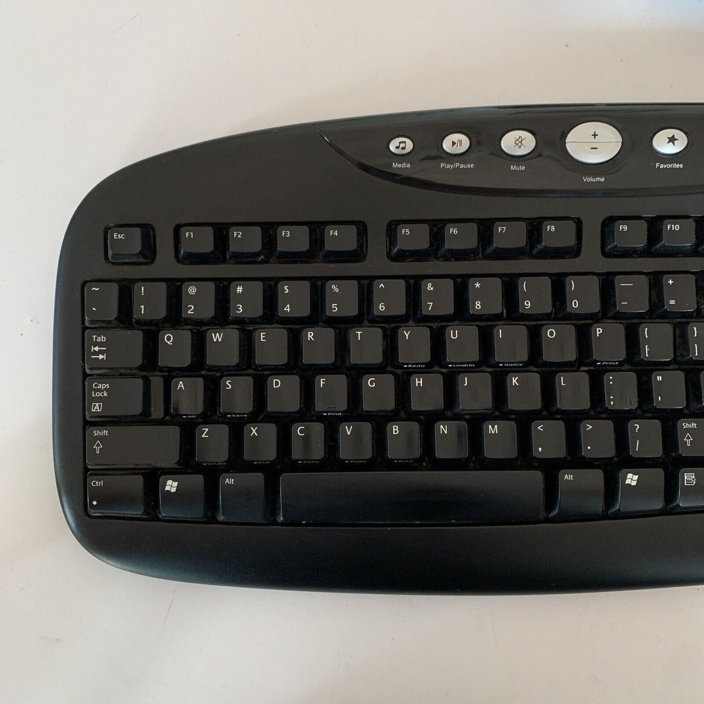Logitech Internet Pro Keyboard Y-SZ49 Wired PS/2