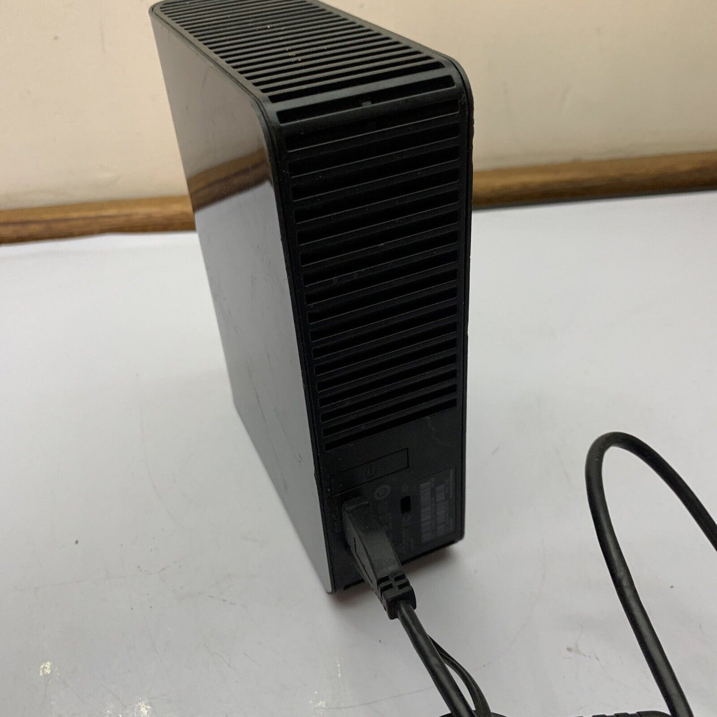 WD Elements 3TB Western Digital External Hard Drive HDD WDBWLG0030HBK-04