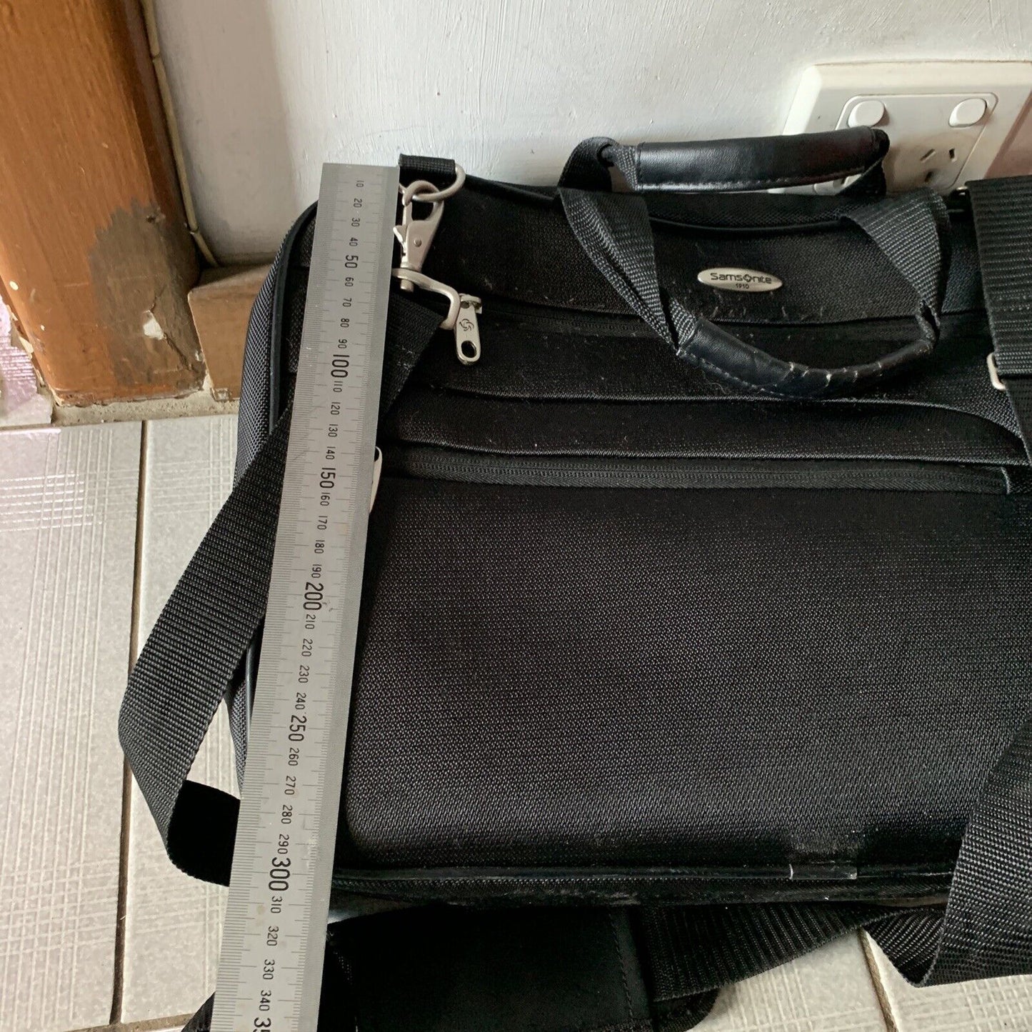Samsonite 1910 Laptop Bag Black Padded 44cm x 31cm