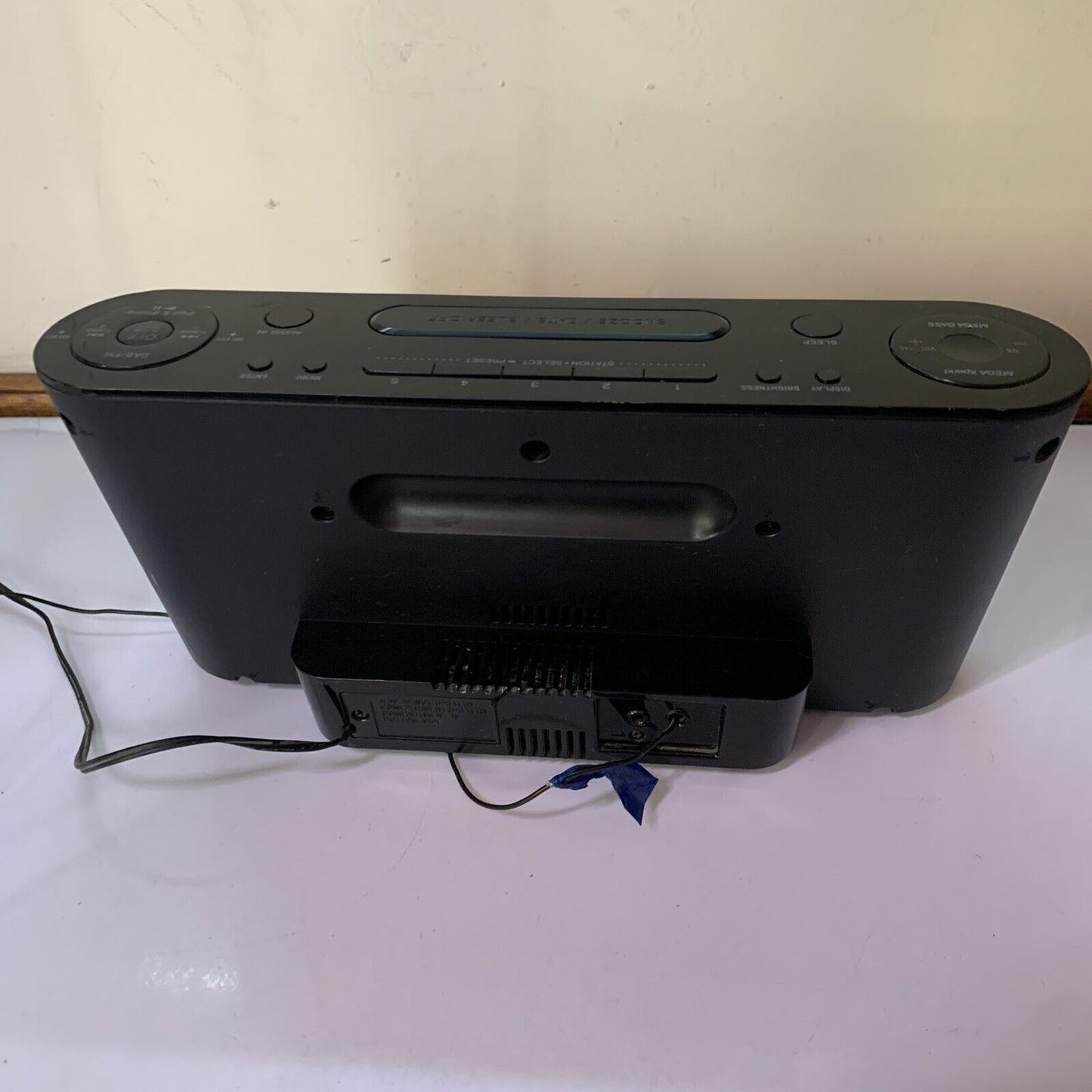 Sony Audio Speaker and Alarm Clock DAB+FM Radio iPod XDR-DS16iP