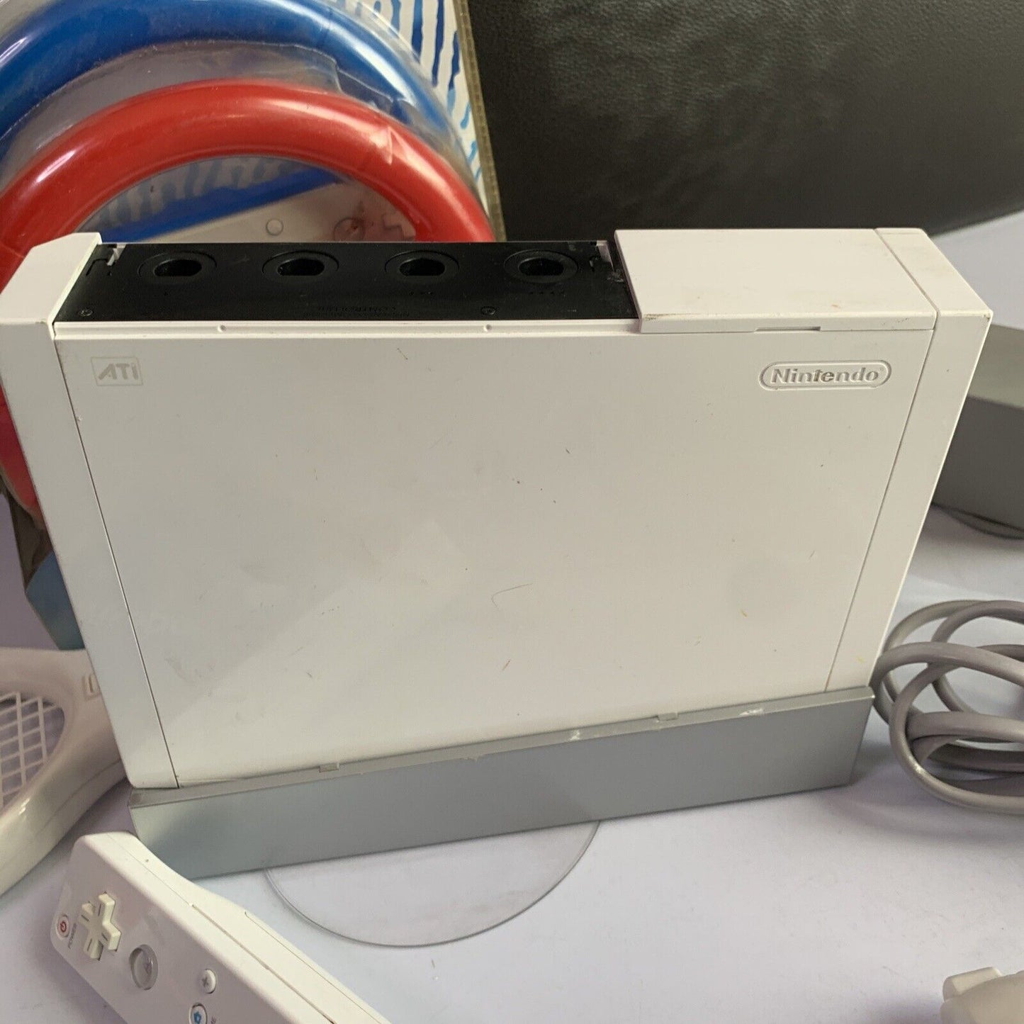Nintendo Wii Console Sports Pack with Game and Accessories White