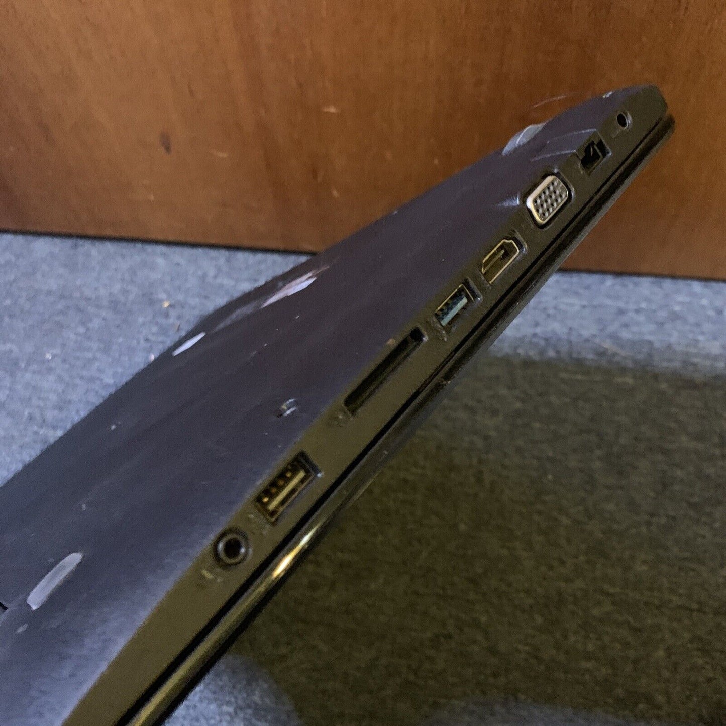 Asus X553M Laptop 15.6" Intel Pentium 3540 2.6 Ghz 4GB *For Parts Or Repair