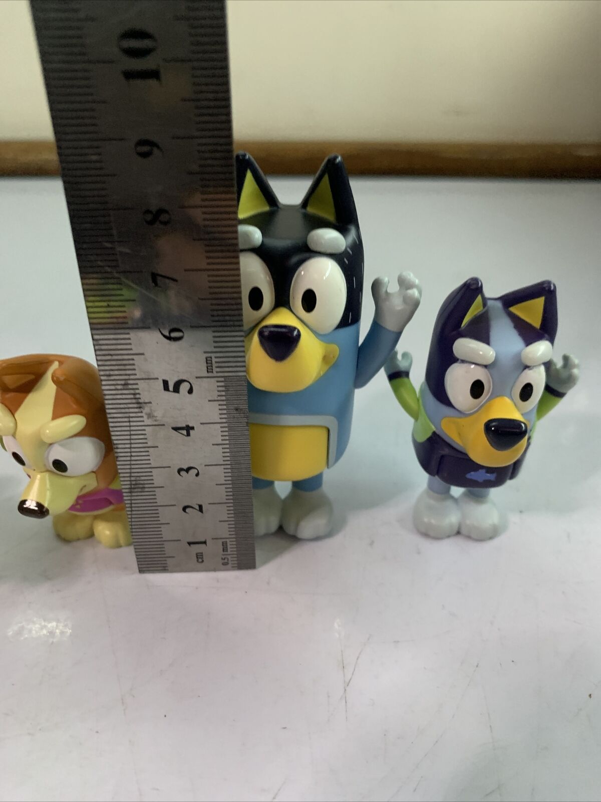 4x Bluey Family Action Figure Moose 8 cm