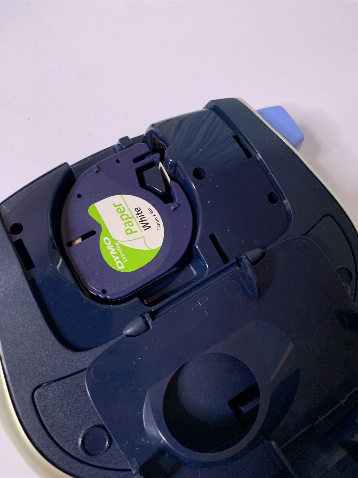 DYMO LetraTag LT100T Portable Label Maker Blue