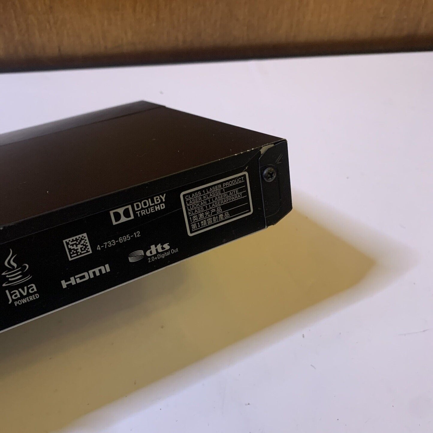Sony Bluray 3D Player with HDMI Remote 4K Upscale Region B & 4 WiFi BDP-S6700