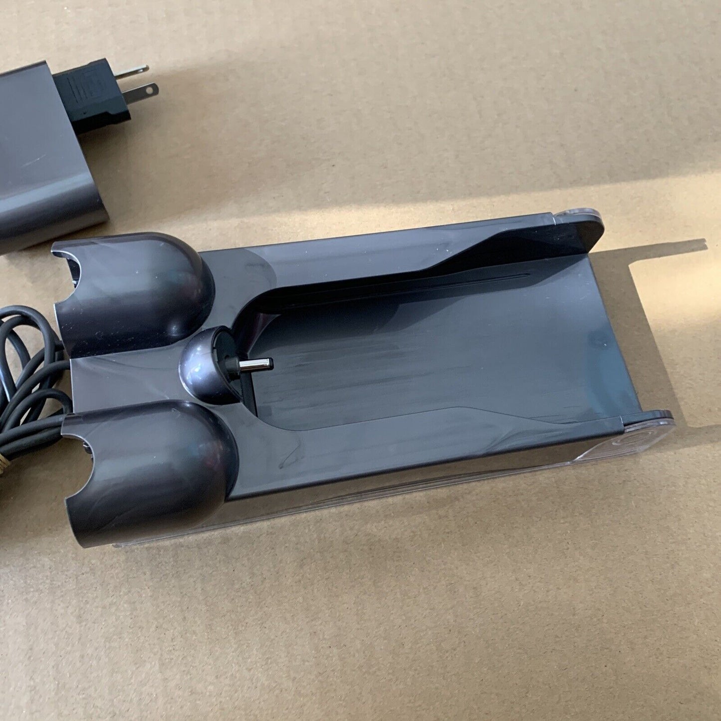 Genuine Dyson T114779 Charger Dock + Power Supply 217160-02 30.45v 1.1A