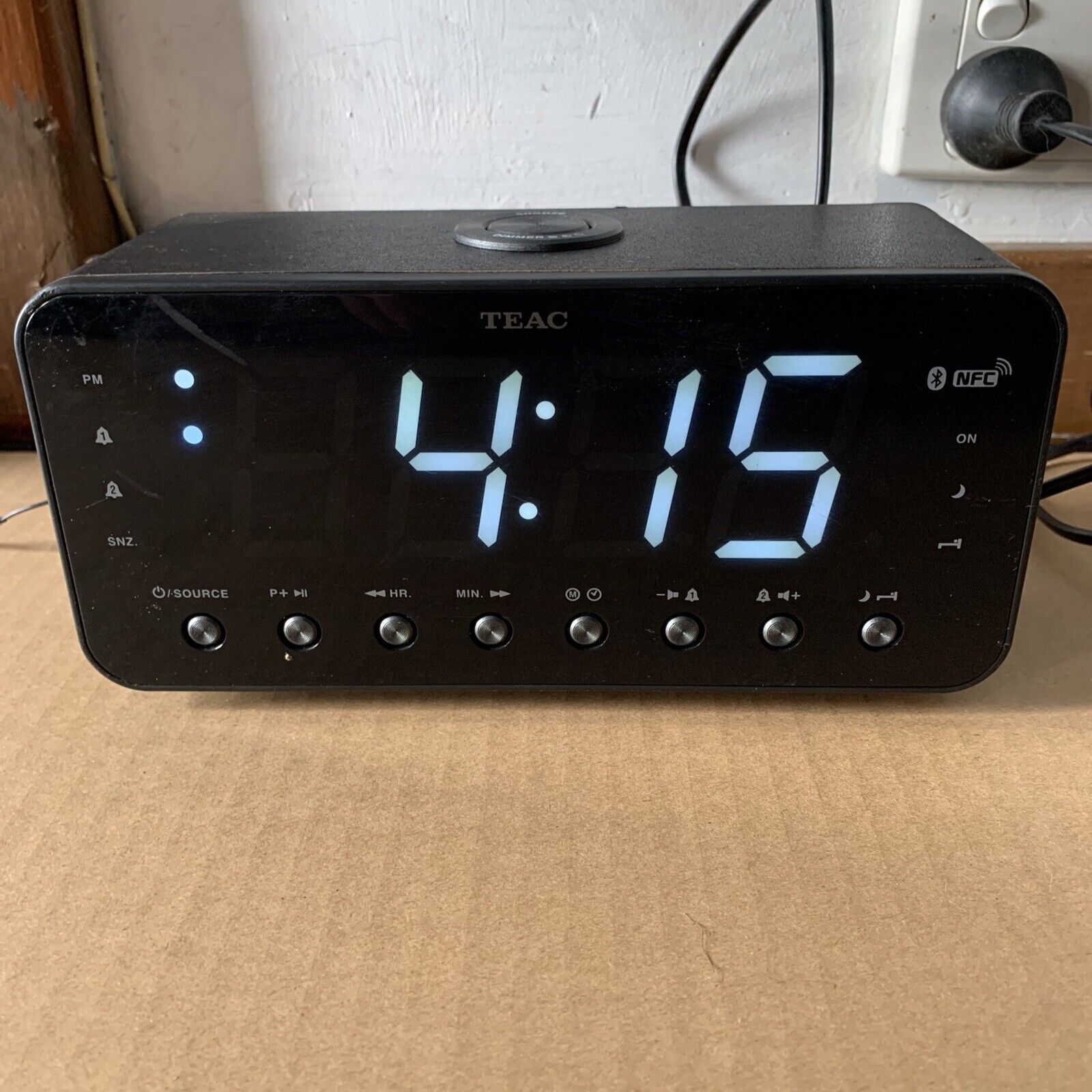 Teac FM Large Display Clock Radio With Bluetooth CRX25UBT Retro Unit