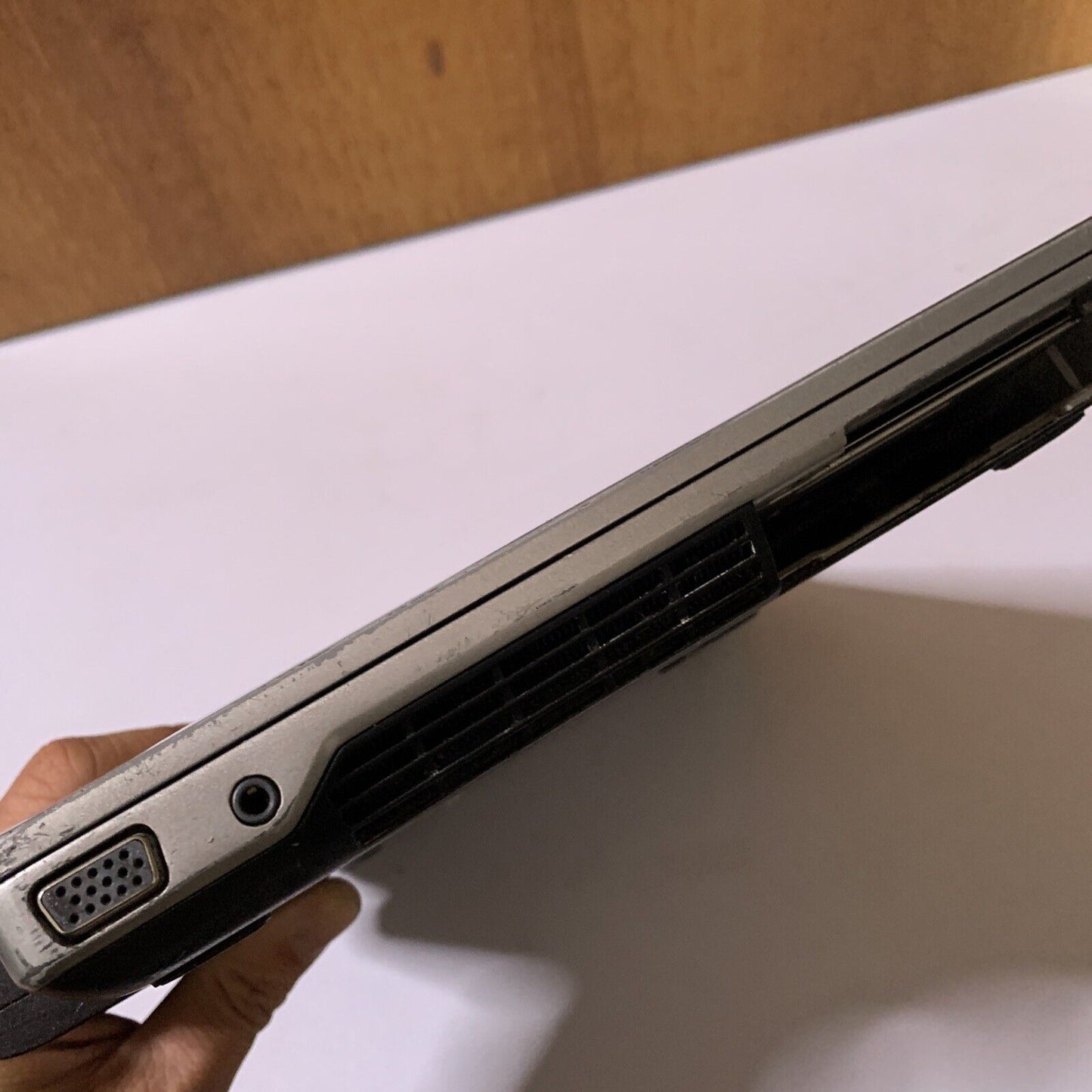 Dell Latitude E6320 13.3" Laptop i3-2330M *LCD Cracked