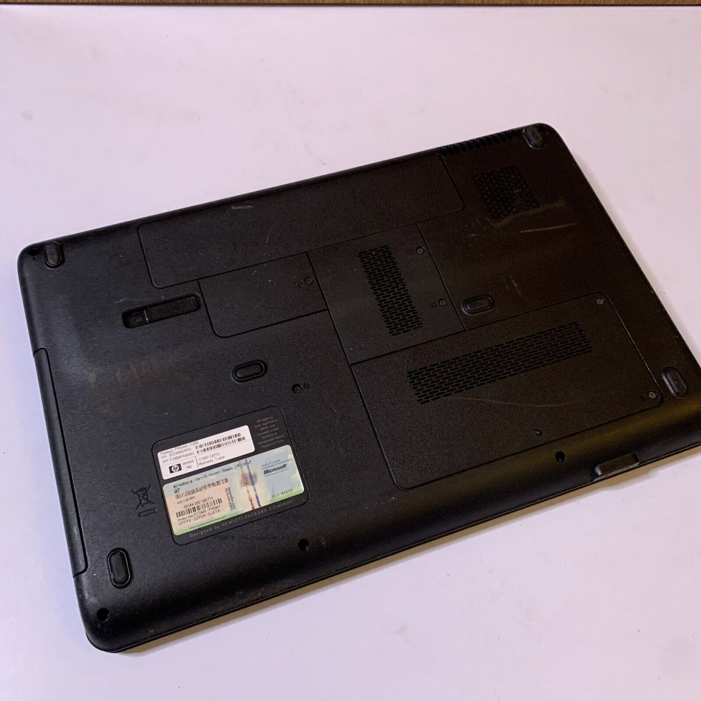 HP Compaq CQ60 Laptop Intel T1600 15.4" Vista DVD RW 2GB HDD 150GB *Battery Flat