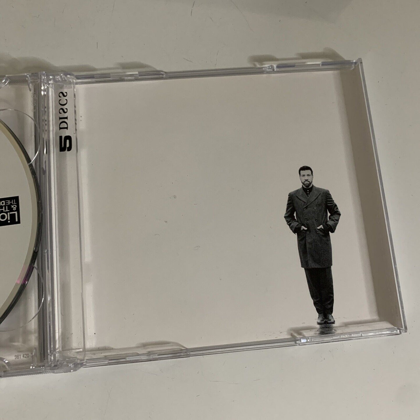 Lionel Richie & The Commodores – The Definitive Collection (CD, 2-Disc, 2003)