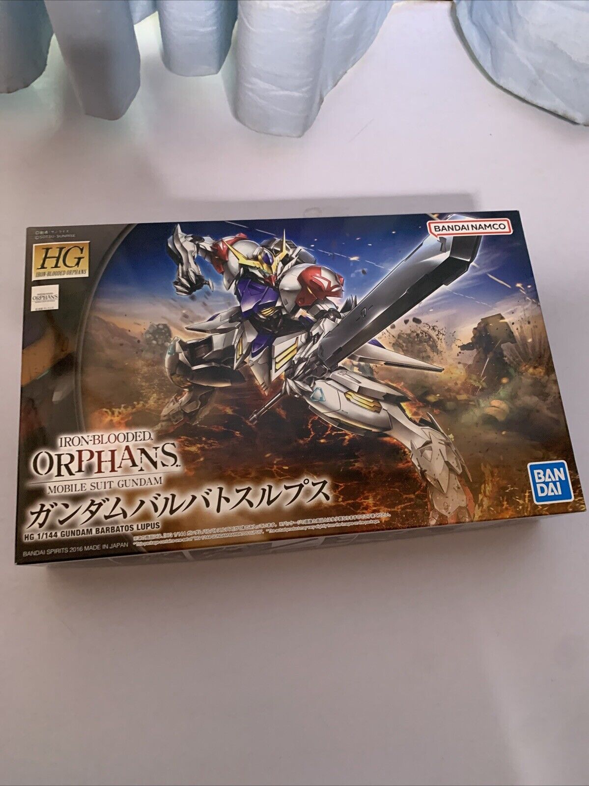 Bandai Gundam HG 1/144 Iron-Blooded Orphans: Gundam Barbatos Lupus Gunpla 2016