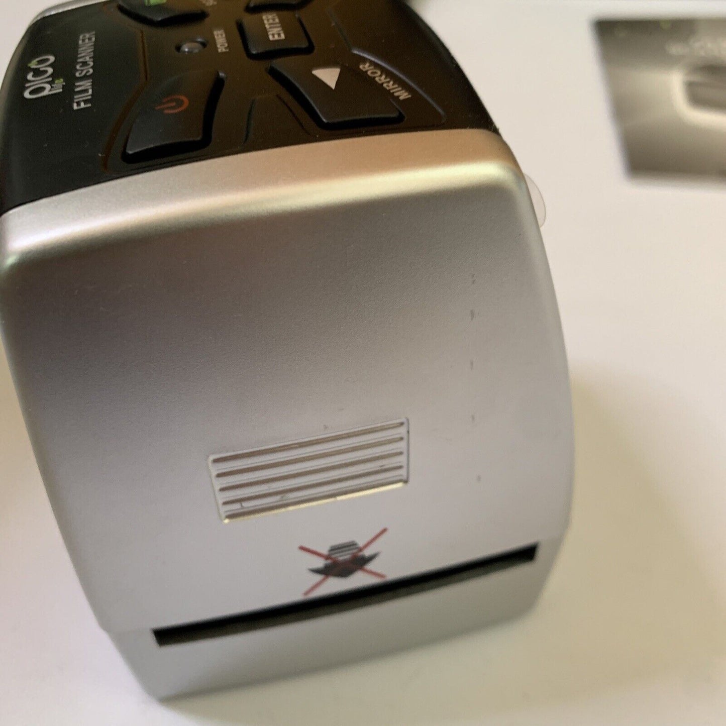 Pico F170 Slide & Film Digital Converter 35mm Scanner