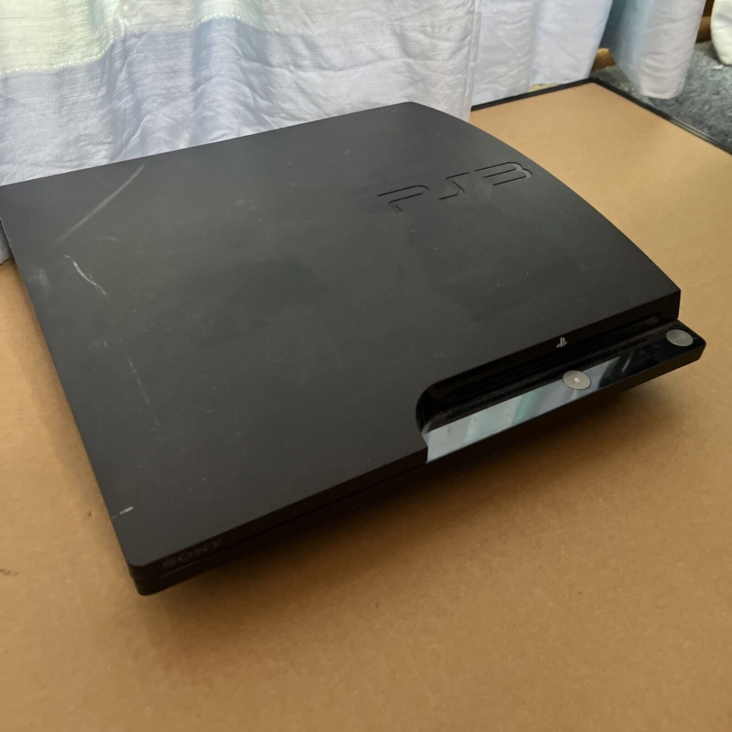 Sony PlayStation 3 PS3 Slim Console 250GB with Controller & Cable CECH-2102B