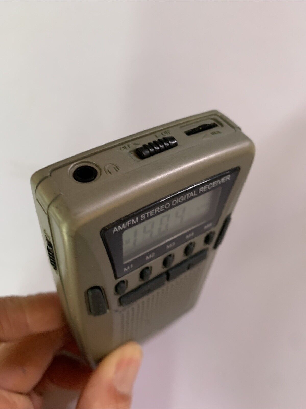 Sanyo Portable Pocket AM FM Digital Radio LCD Display with Speaker RP312