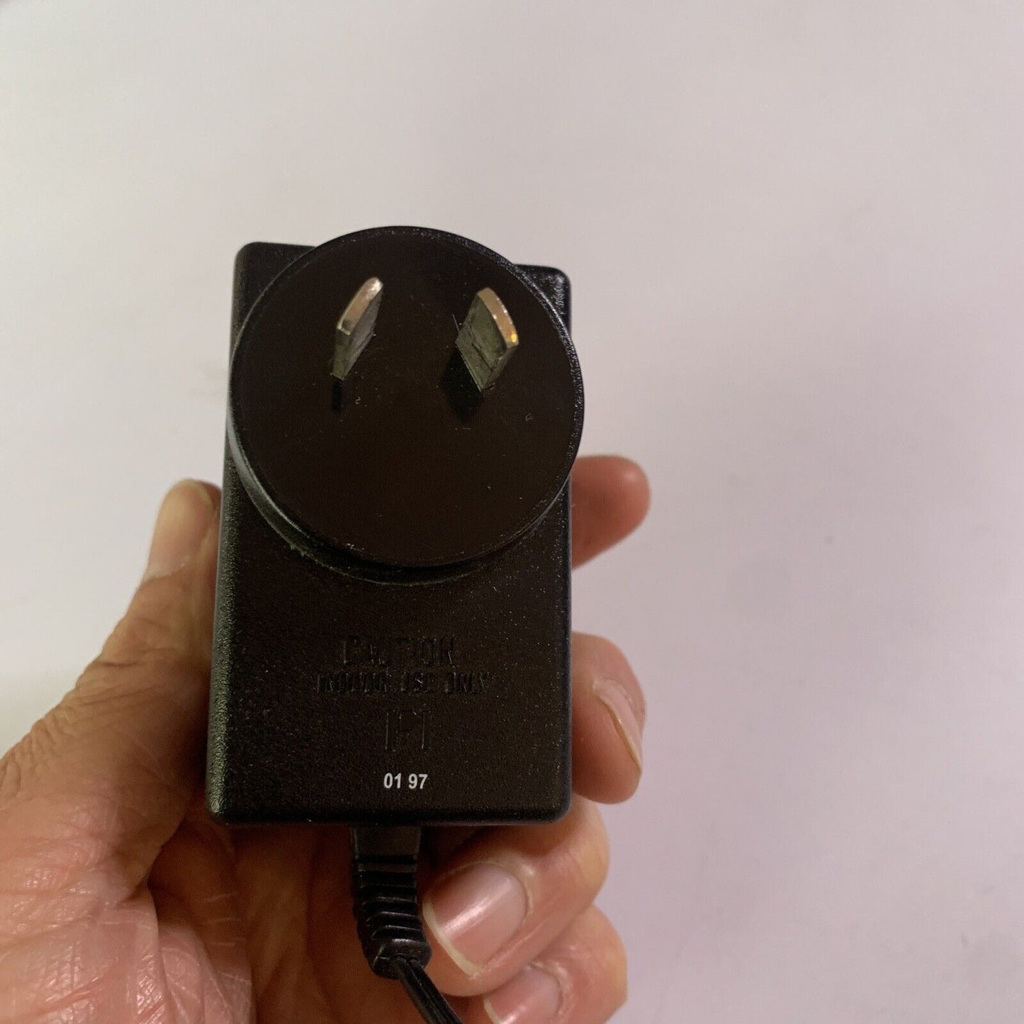 Genuine Telstra Power Supply TT-300-6B AC Adapter 9v 300mA