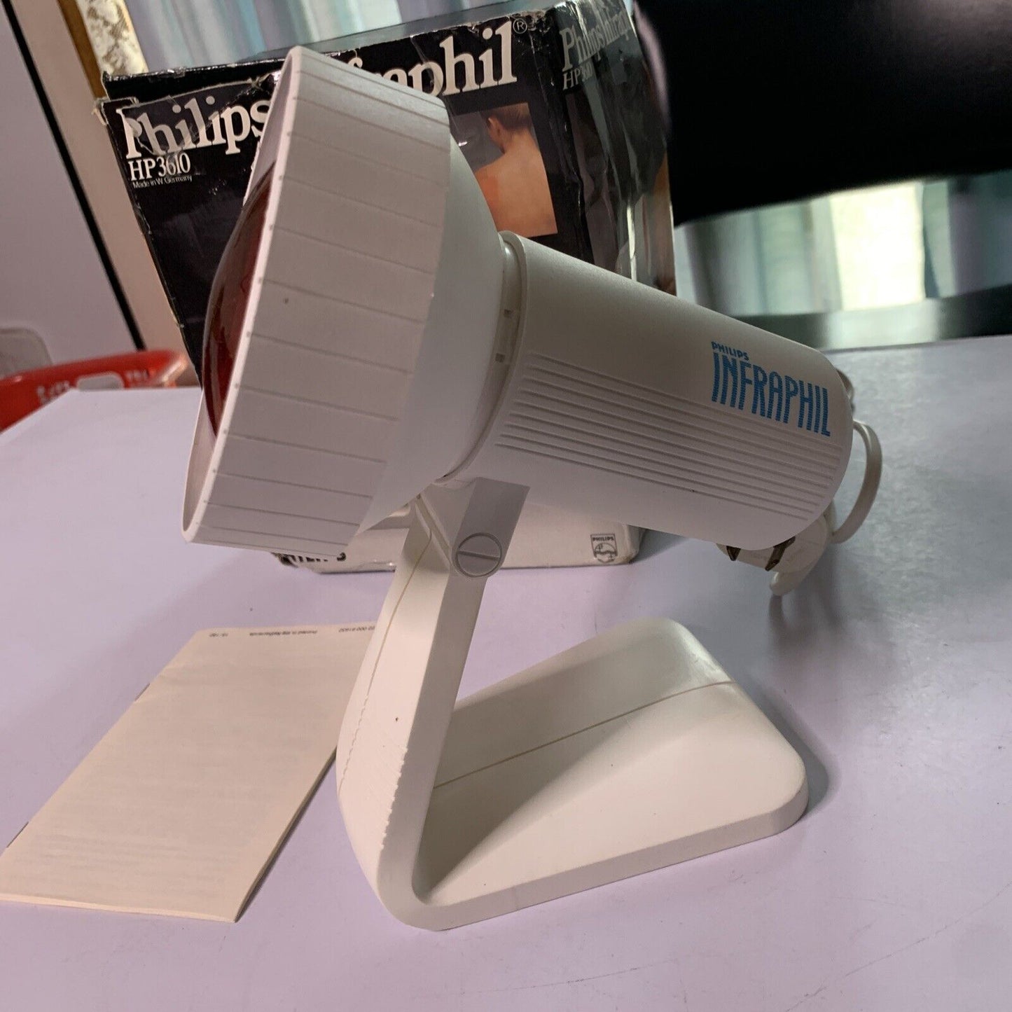 Philips Infraphil Infrared Red Heat Lamp Light Therapy HP 3610