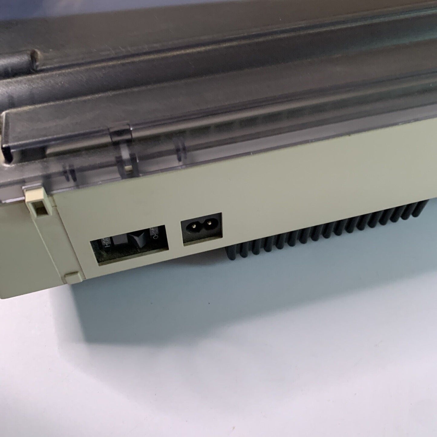 Olivetti ET Personal 50 Typewriter *For Parts Or Repair