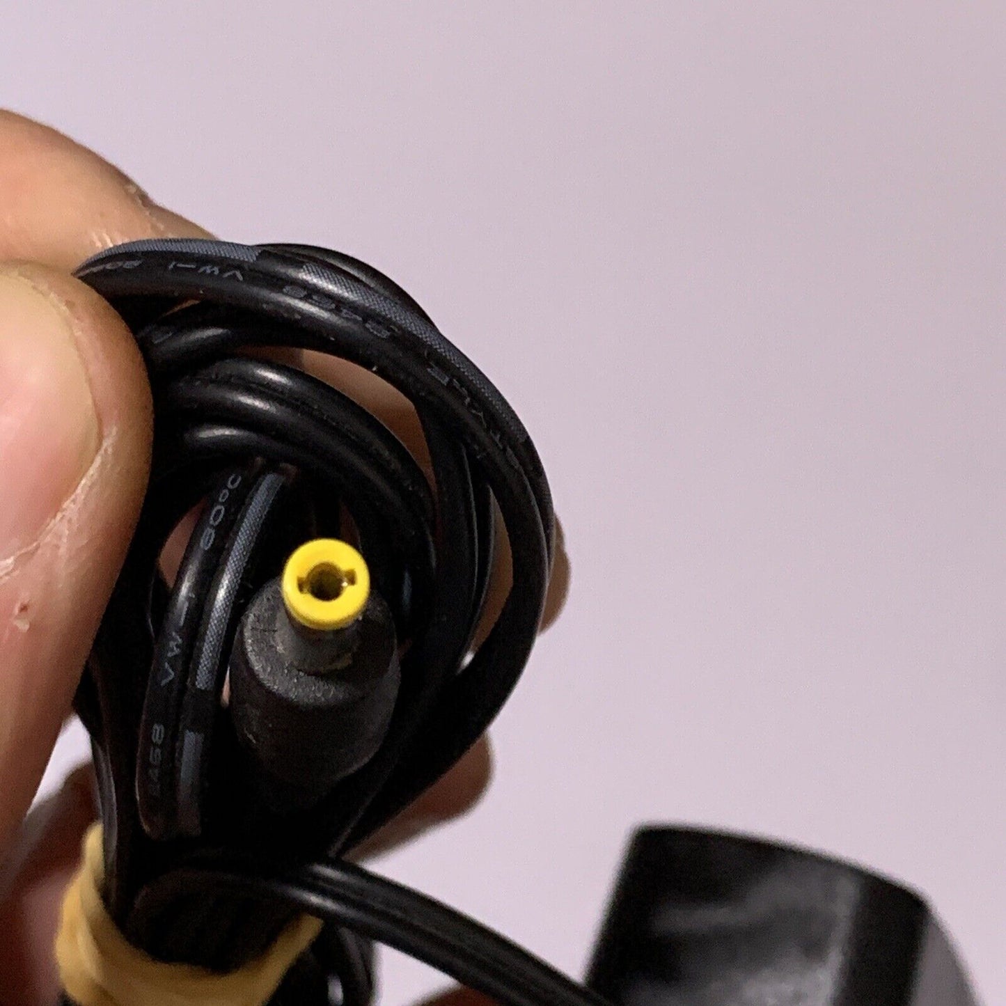 AC Adaptor CW0501000AU 5V 1000mA Power Supply