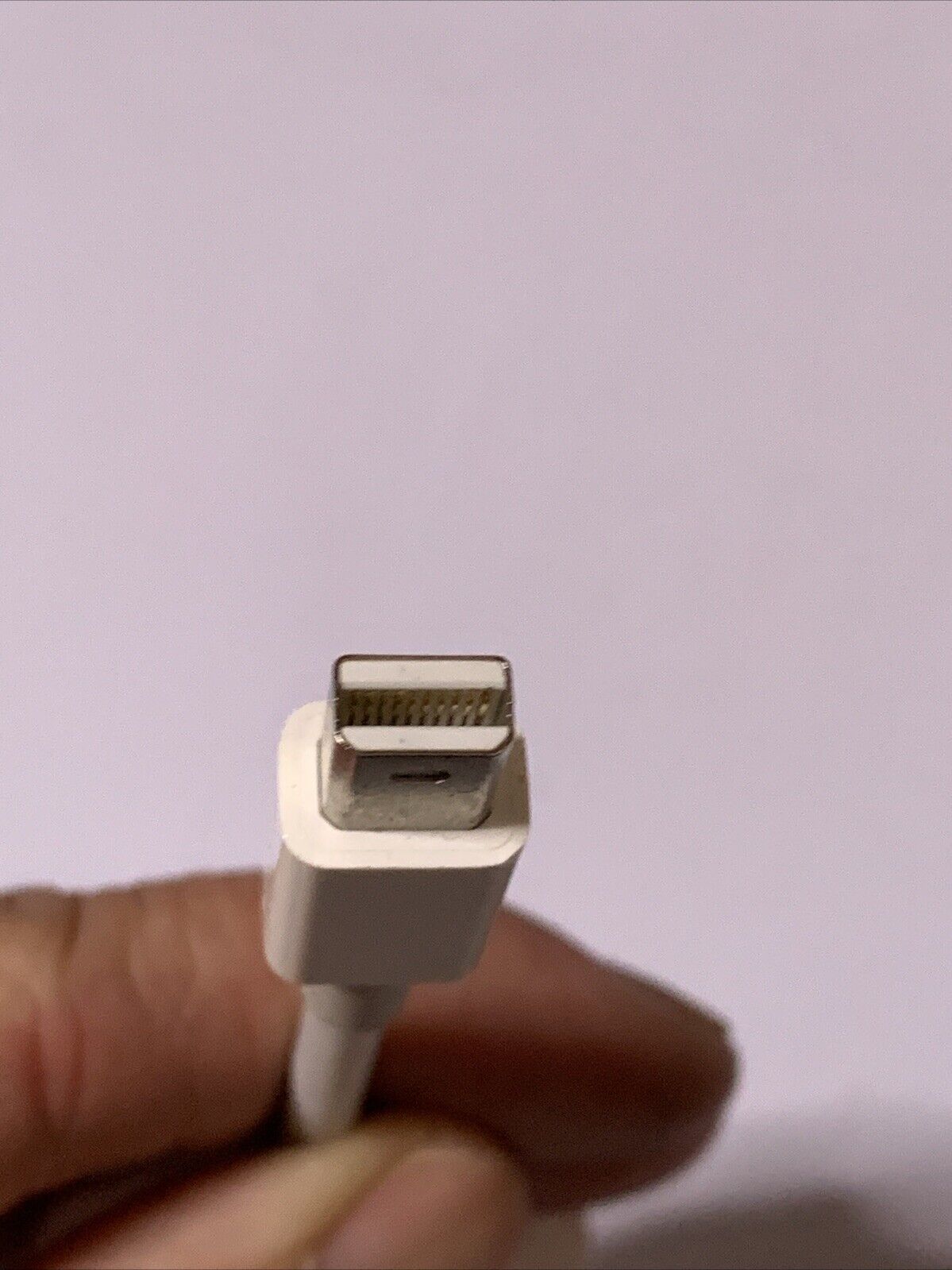 Genuine Official Apple Mini DisplayPort to VGA Adapter MB572Z/B