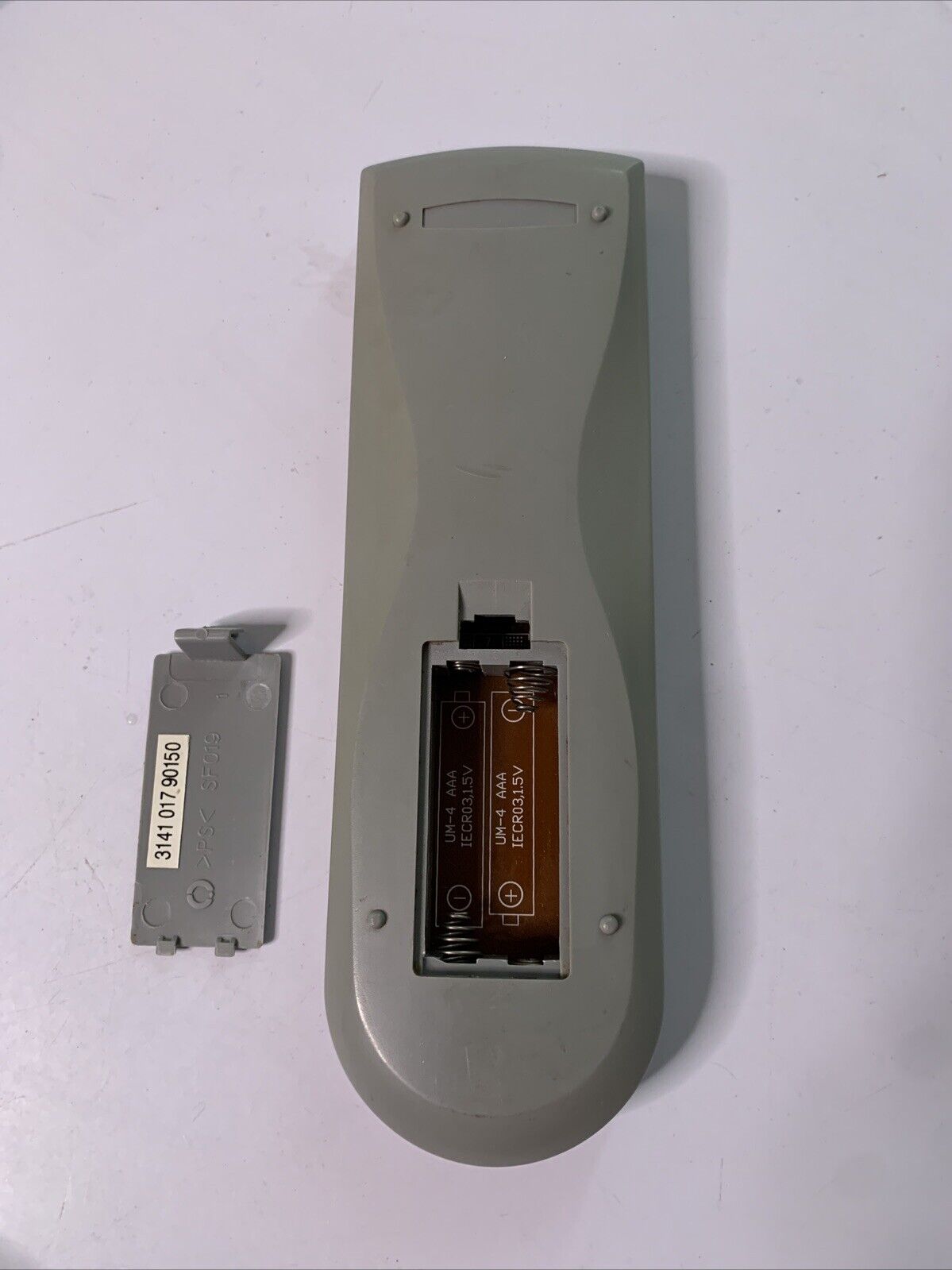 Genuine Philips Remote Control for Philips DVD Player RC2k72