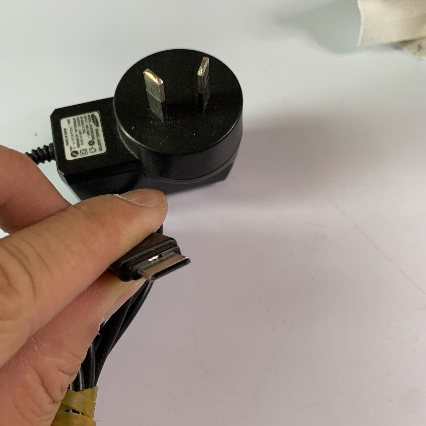 Genuine Samsung Travel Adapter ATADM10HBE 5v 0.7a for Samsung PCB200 connector
