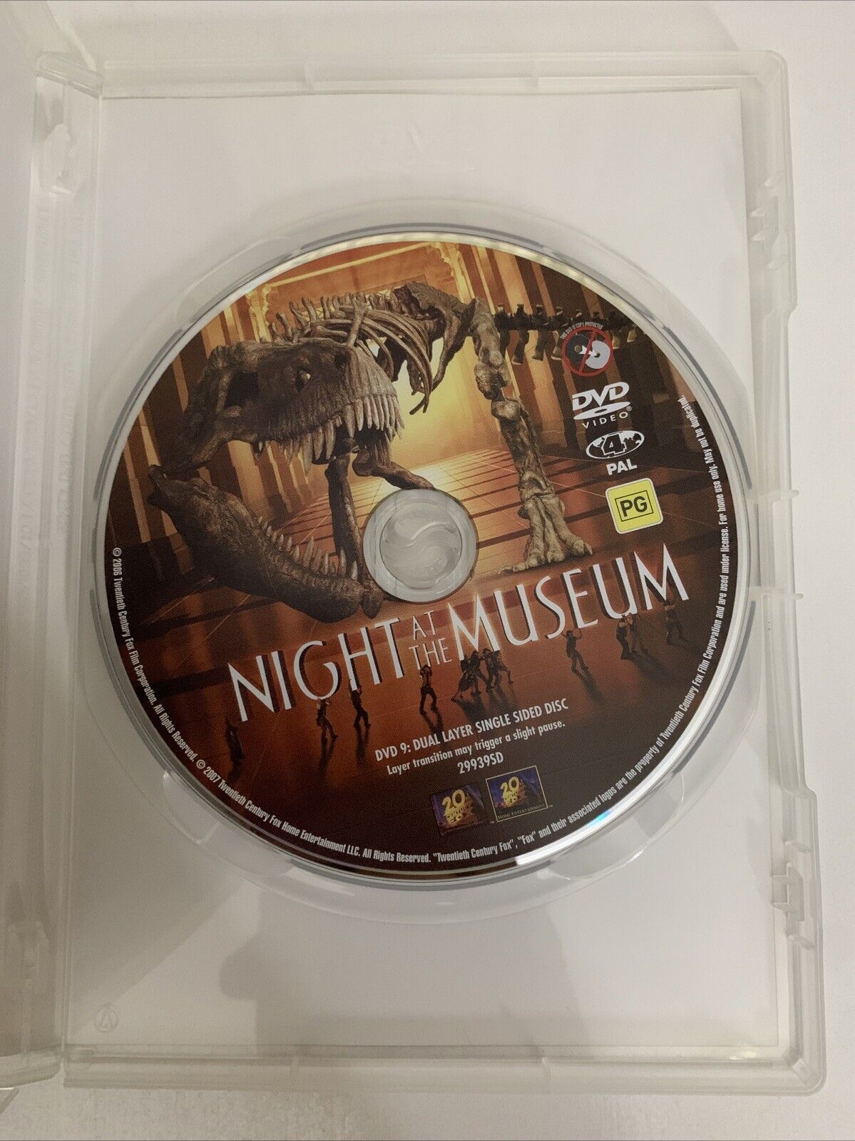 Night At The Museum (DVD, 2006) Owen Wilson, Ben Stiller, Robin Williams Region