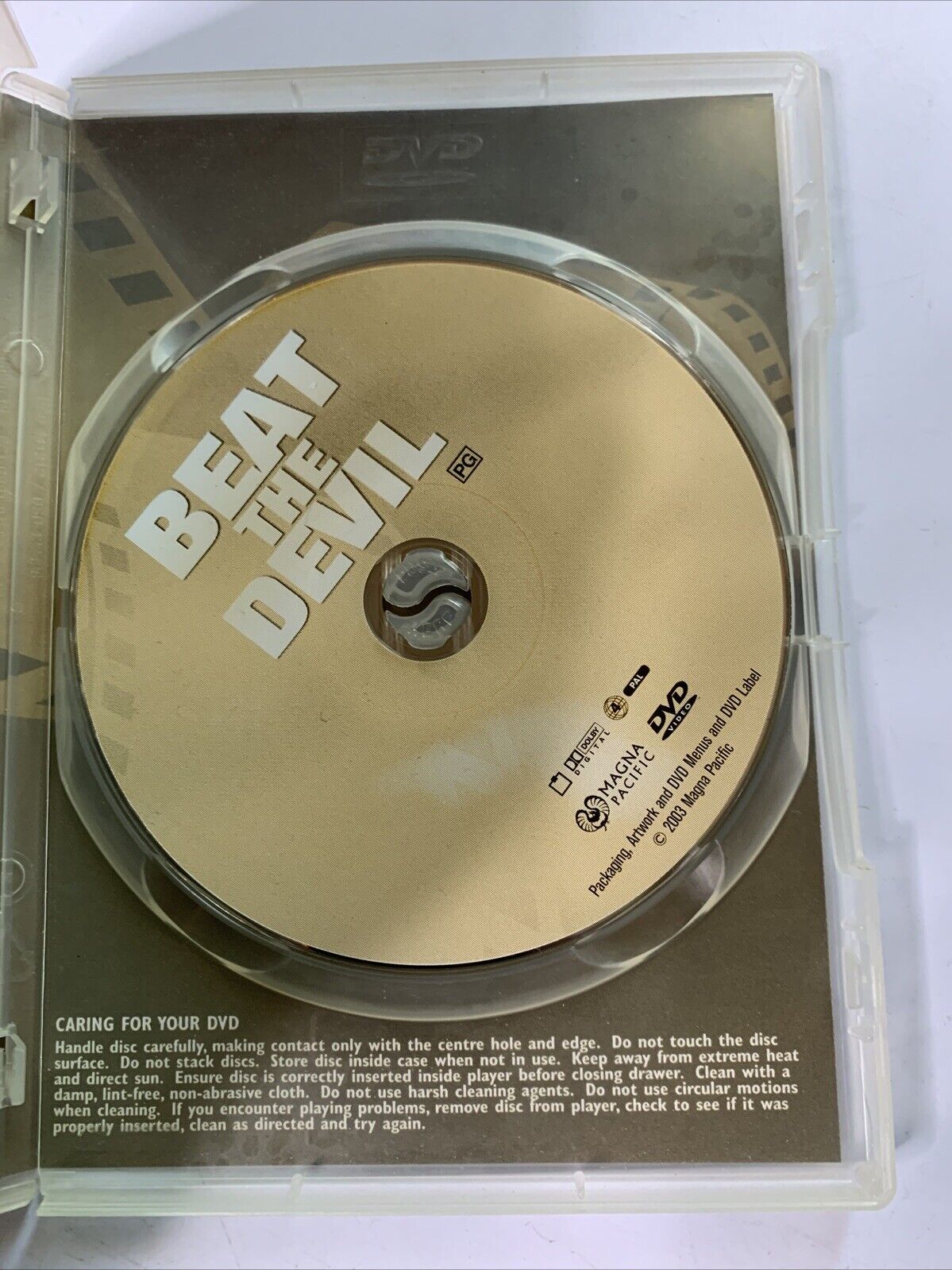 Beat The Devil (DVD, 1953) Jennifer Jones, Humphrey Bogart Region 4