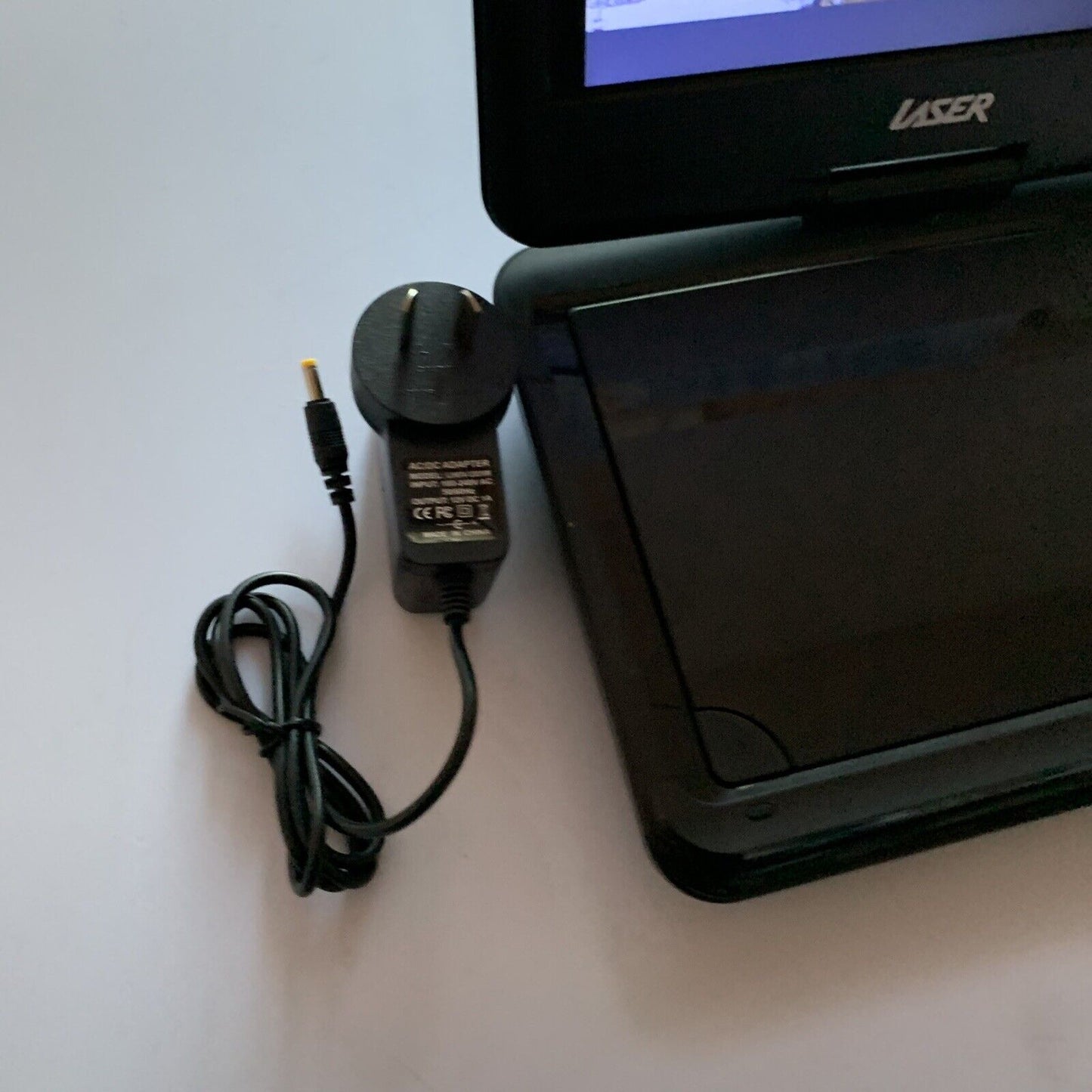 Laser DVD-PT-9C 9" LCD Portable DVD Player All Multi-Region with Power Supply