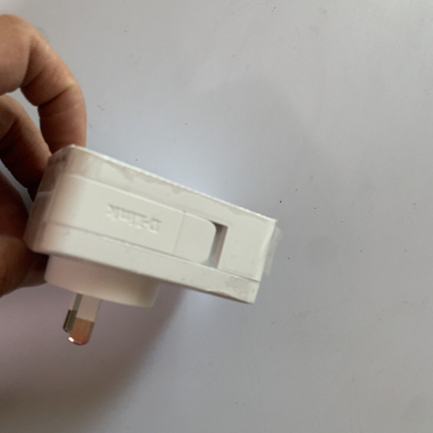 D-Link DAP 1330 N300 Universal Wireless WiFi Range Extender Booster