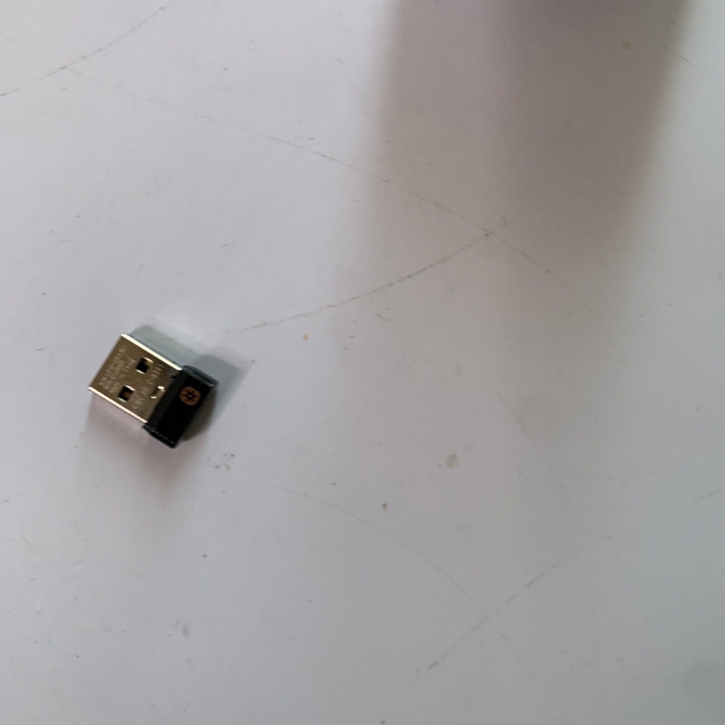 Logitech K520 Wireless Keyboard + M215 Mouse Combo