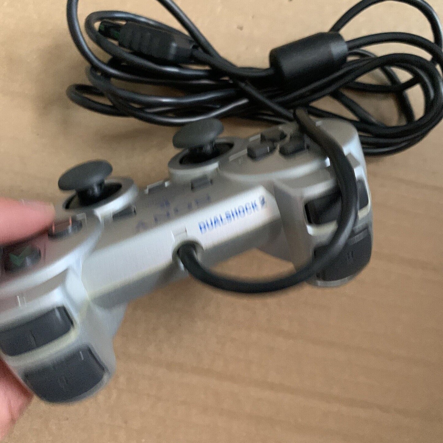 Official Sony PS2 PlayStation 2 Silver DualShock 2 Controller SCPH-10010 Genuine