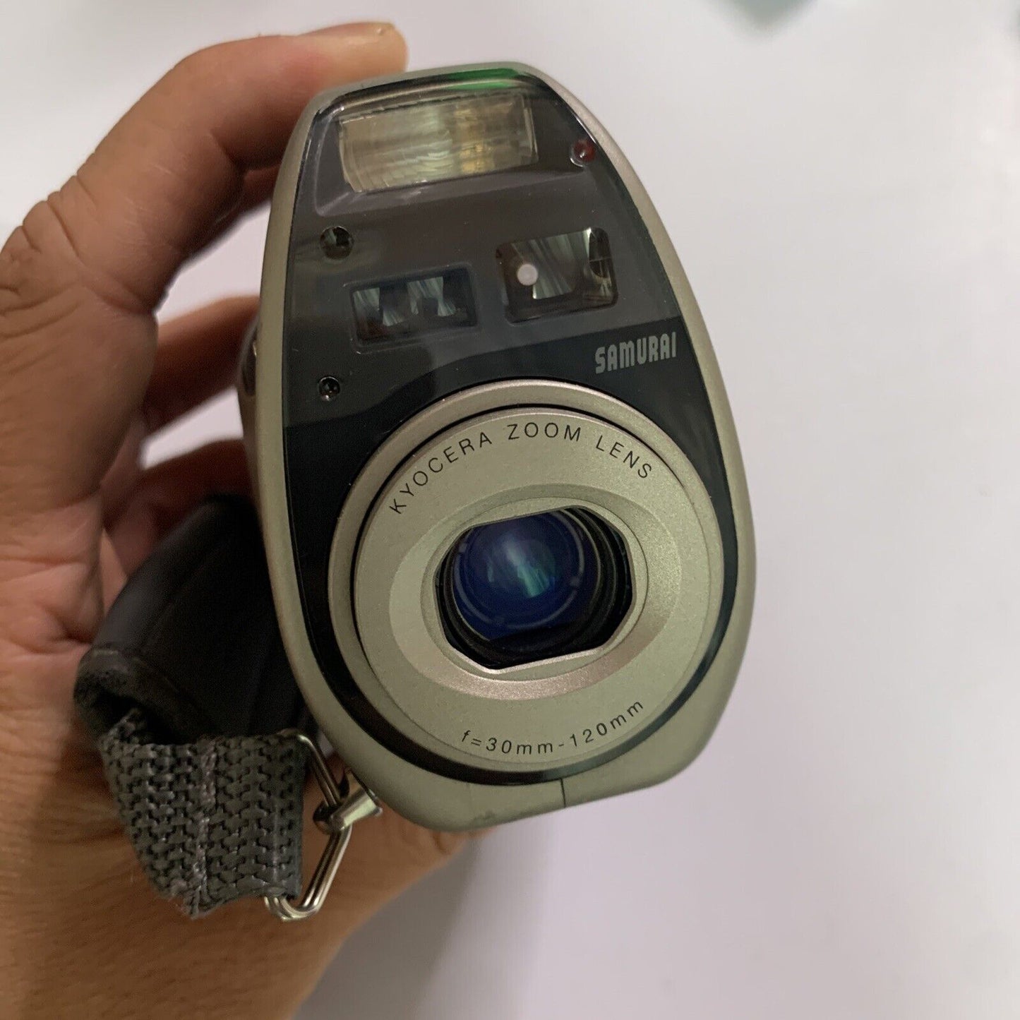 Kyocera Samurai 4000iX 30-120mm Zoom APS Film Camera