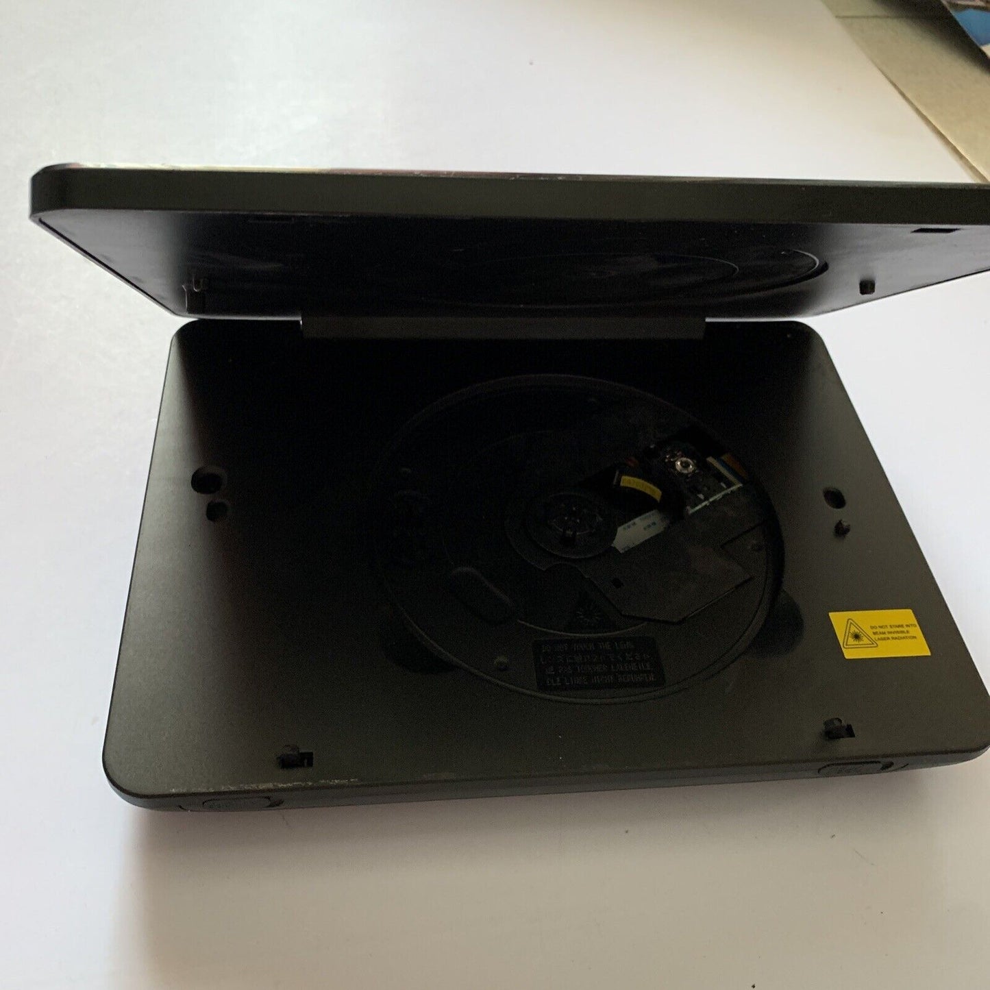 Blaupunkt 9" Portable DVD Player With Power Supply BPDVD99