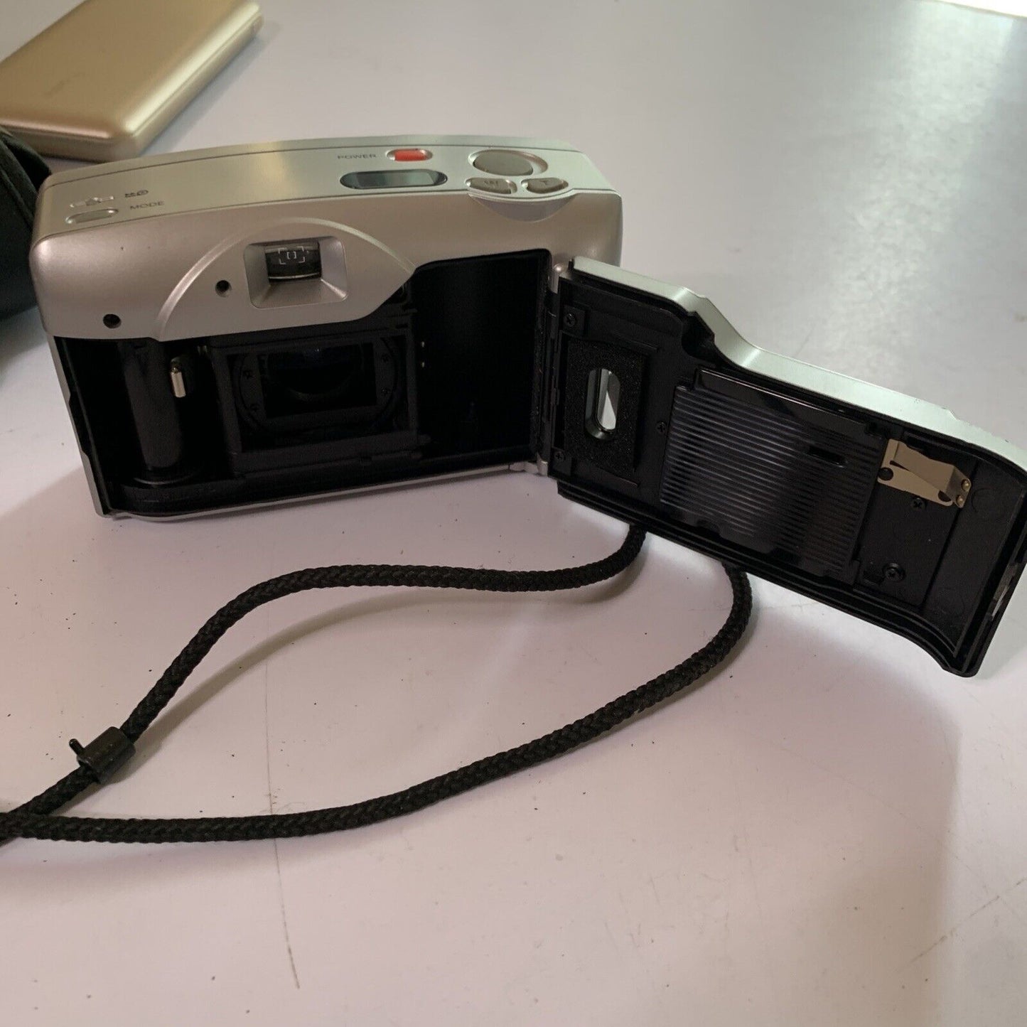 Pentax Espio 60S 35mm Film Camera with Flash 35-60mm Zoom