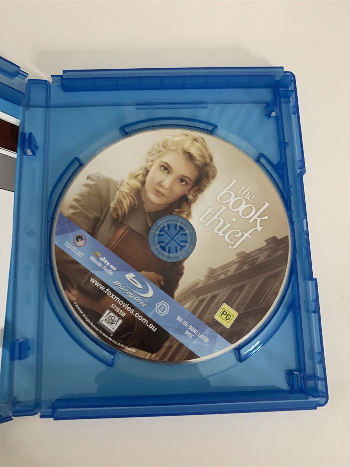 The Book Thief (Blu-ray, 2013) Sophie Nelisse, Geoffrey Rush Region B