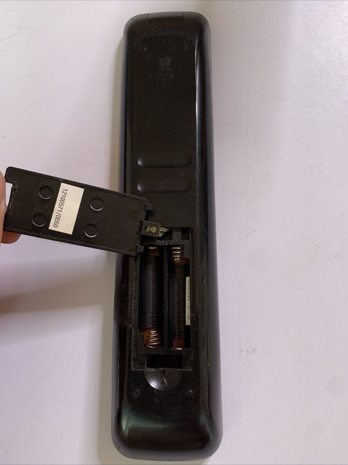 Genuine Humax RM-F04 Twin Tuner Terrestrial HD Remote Control *Loose Battery Lid