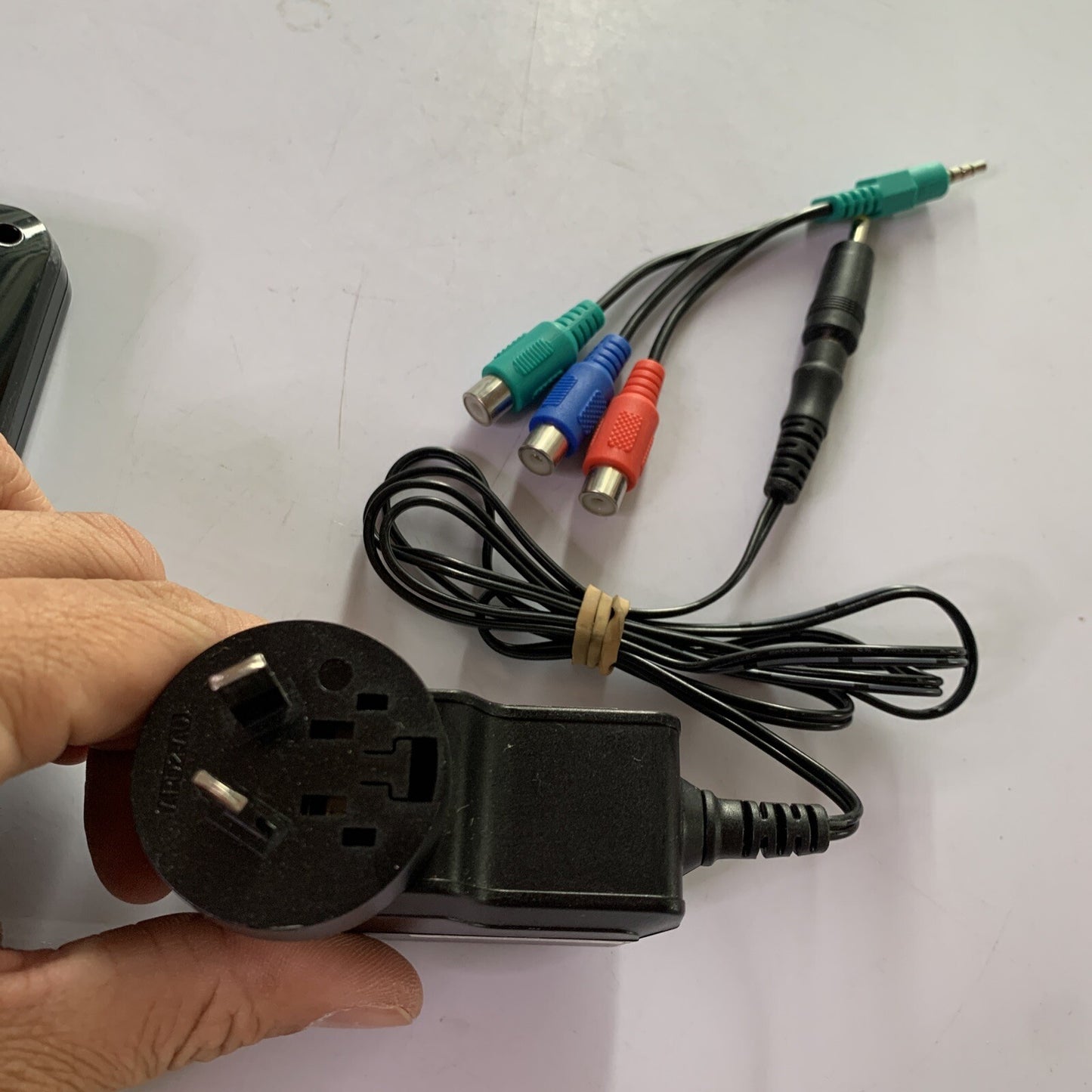 DSE LCD 7" Display Monitor RCA Composite with Speaker D6201