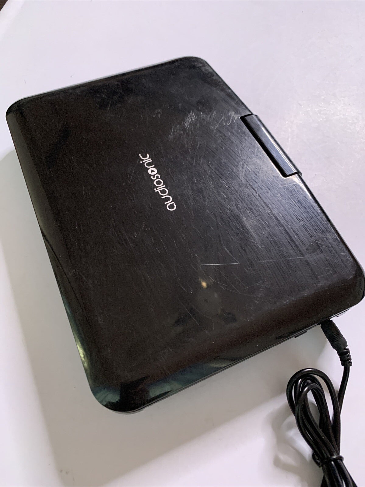 Audiosonic Portable 9" DVD Player with Power Supply Region 4 PD-924