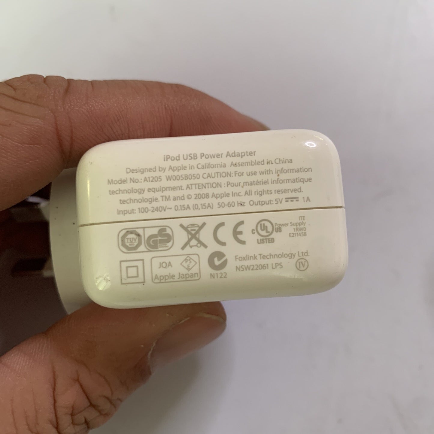 Genuine Apple iPod USB Power Adapter Wall Charger A1205 + 30 Pin Apple Cable